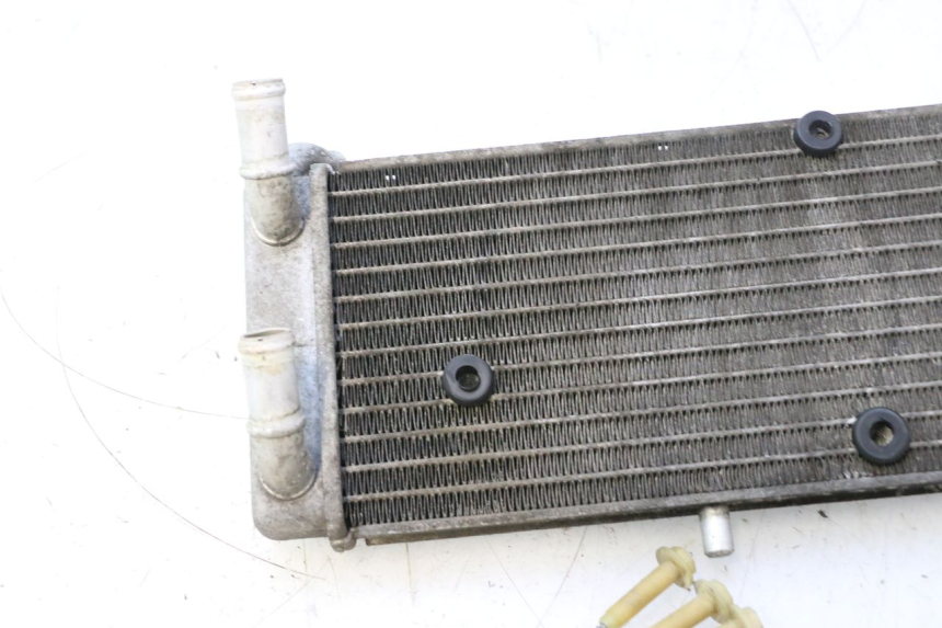 photo de RADIATEUR YAMAHA X-MAX XMAX 125 (2010 - 2013) - Points de fixation
