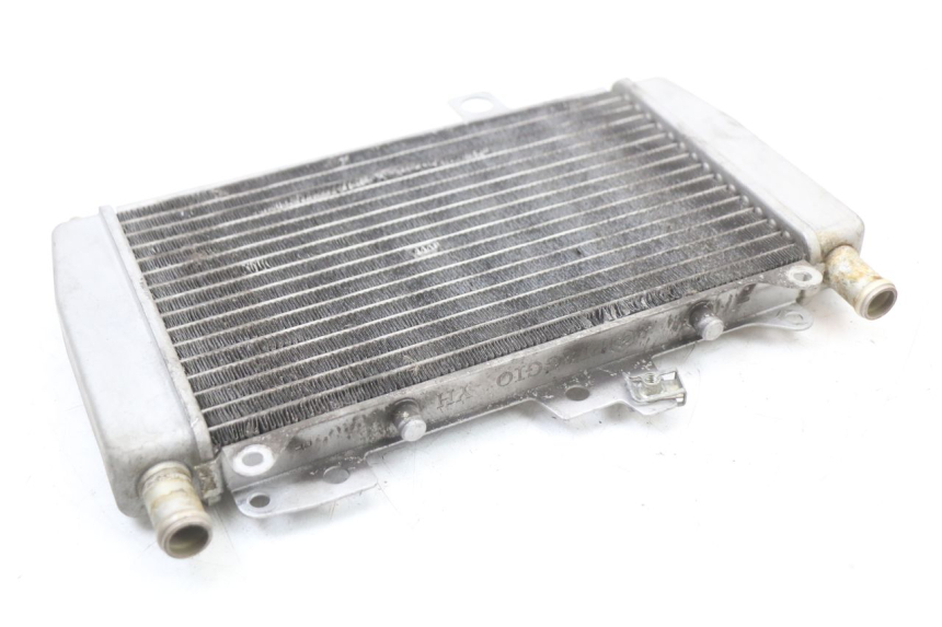 photo de RADIATEUR PIAGGIO X10 125 (2012 - 2017) - Autre angle de vue