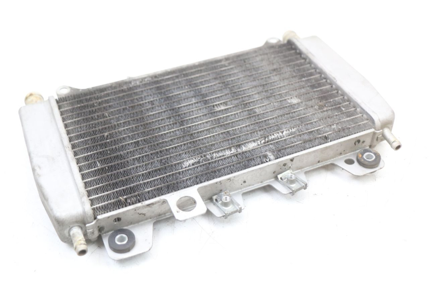 photo de RADIATEUR PIAGGIO X10 125 (2012 - 2017) - Points de fixation