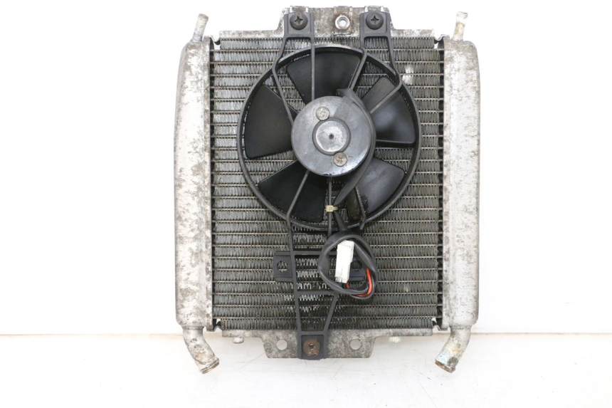 photo de RADIATEUR PIAGGIO X8 125 (2004 - 2007) - Zoom composants