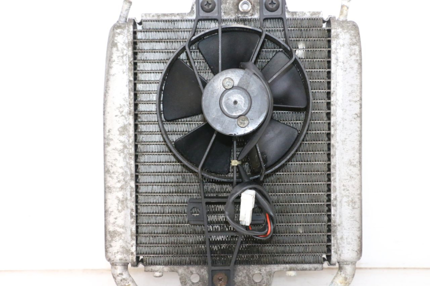 photo de RADIATEUR PIAGGIO X8 125 (2004 - 2007) - Marquages et références