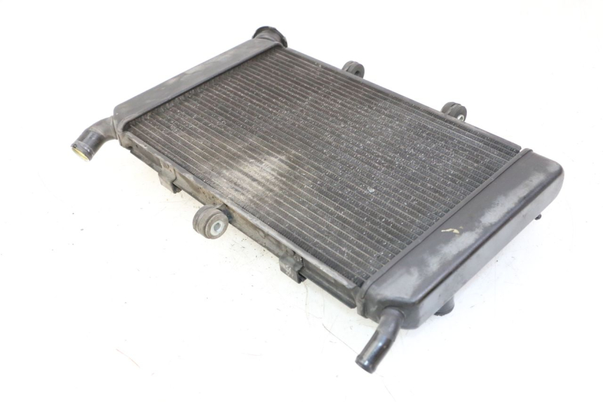 photo de RADIATEUR YAMAHA XJ6 ABS 600 (2008 - 2016) - Points de fixation