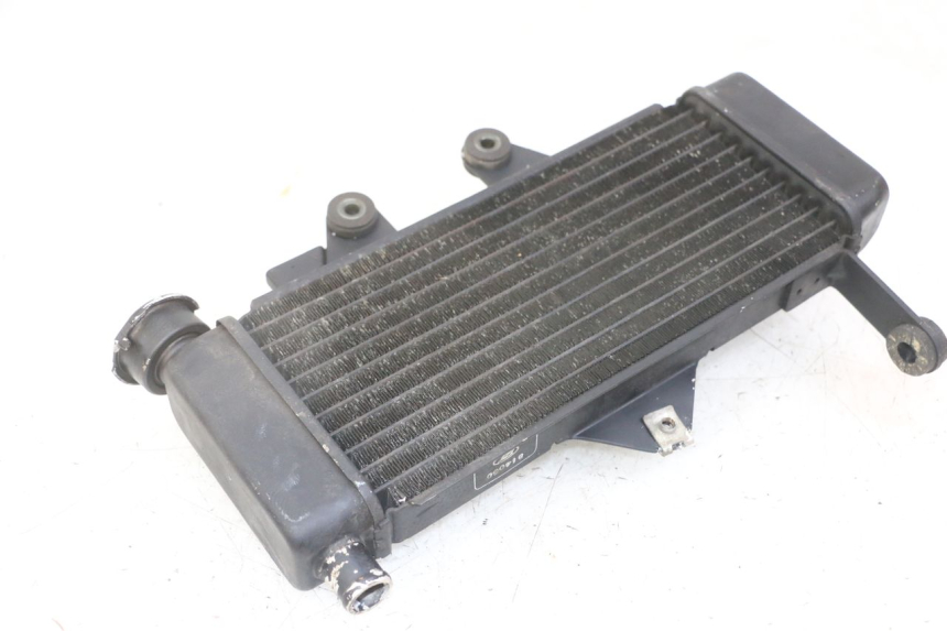 photo de RADIATEUR HONDA XLV VARADERO 125 (2000 - 2006) - Détail de la pièce