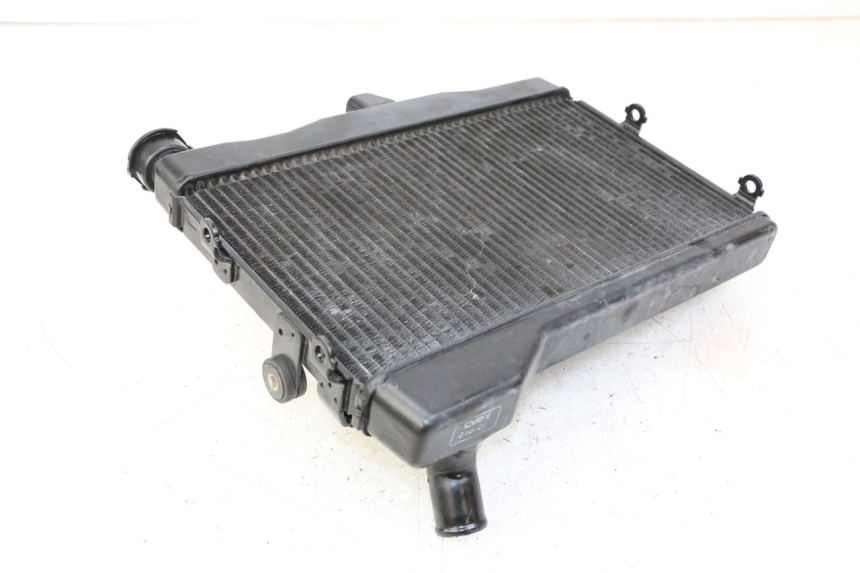 photo de RADIATEUR YAMAHA TRACER 7 700 (2020 - 2024) - Gros plan technique