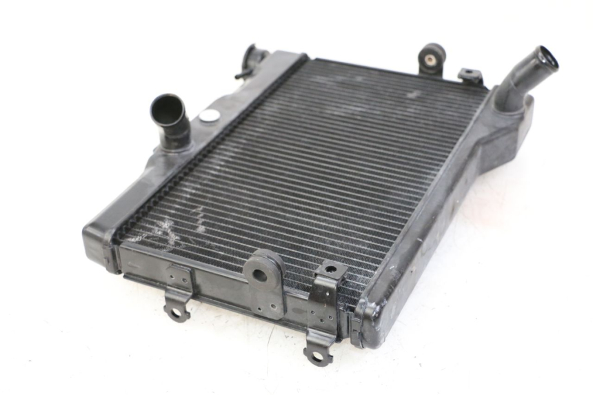photo de RADIATEUR YAMAHA TRACER 7 700 (2020 - 2024) - Points de fixation