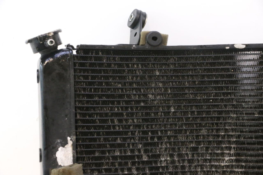 photo de RADIATEUR YAMAHA YZF R6 600 (2008 - 2009) - Détail de la pièce