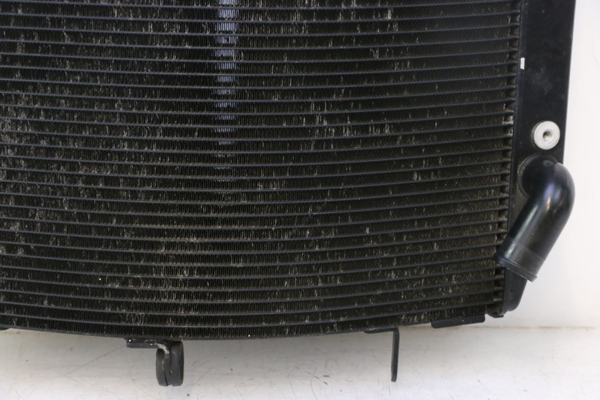 photo de RADIATEUR YAMAHA YZF R6 600 (2008 - 2009) - Pièce contrôlée