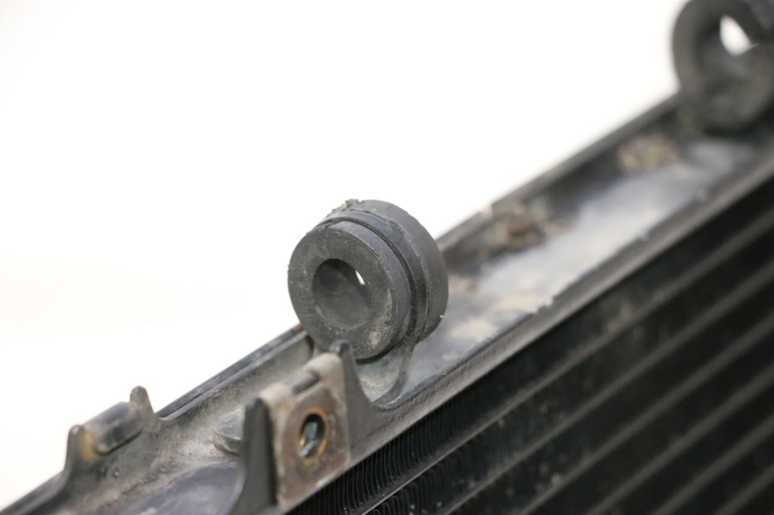 photo de RADIATEUR KAWASAKI ZX-6R ZX6R 600 (1995 - 1997) - Points de fixation