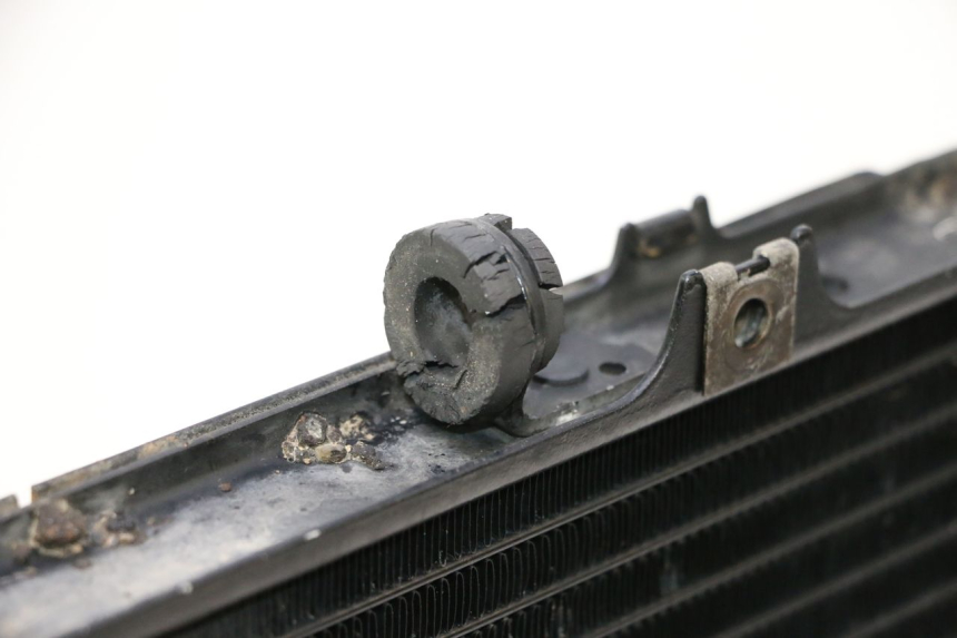 photo de RADIATEUR KAWASAKI ZX-6R ZX6R 600 (1995 - 1997) - État de surface