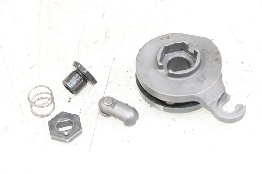 photo de RECEPTEUR EMBRAYAGE HARLEY DAVIDSON SPORTSTER XL CUSTOM 883 (1999 - 2006) - Détail de la pièce