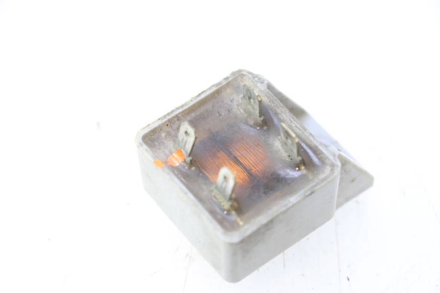 photo de REGULATEUR CHARGE PEUGEOT 103 SPX CLIP 50 (1989 - 1992) - Détail de la pièce