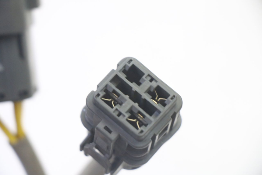 photo de REGULATEUR CHARGE QUADRO 4 4D 350 (2015 - 2018) - Vue d’ensemble