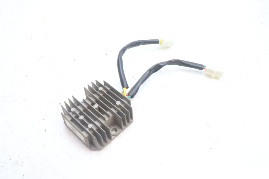 photo de REGULATEUR CHARGE KYMCO AGILITY 16+ 4T 50 (2018 - 2023) - Vue principale
