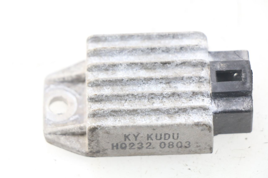 photo de REGULATEUR CHARGE KYMCO AGILITY 4T 50 (2005 - 2018) - Vue principale