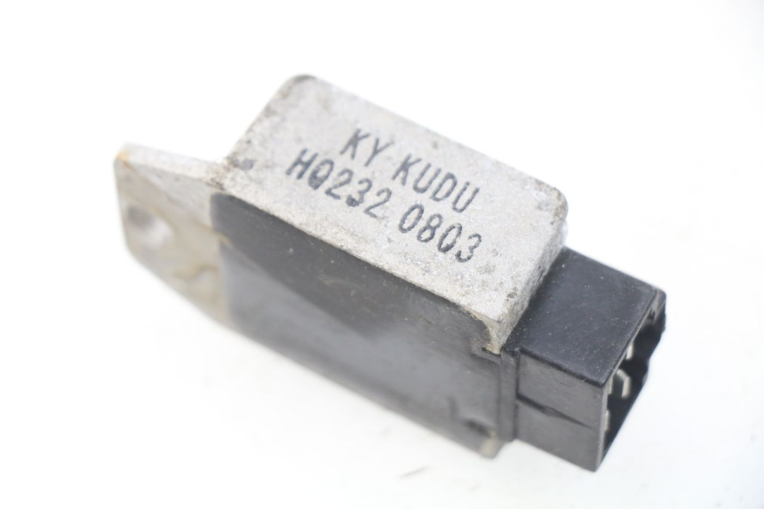 photo de REGULATEUR CHARGE KYMCO AGILITY 4T 50 (2005 - 2018) - Zoom état d’usage