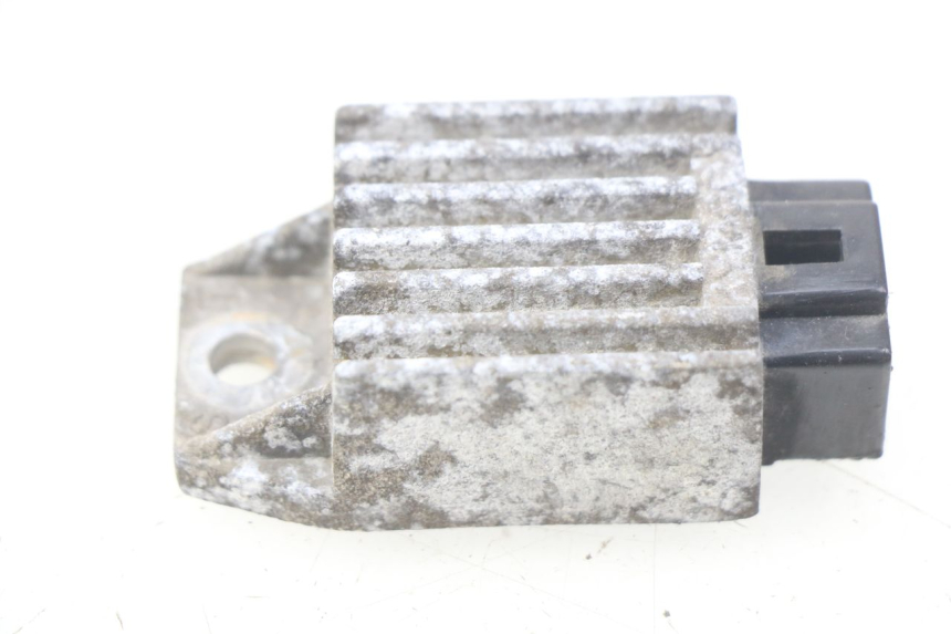 photo de REGULATEUR CHARGE KYMCO AGILITY 4T 50 (2005 - 2018) - Vue principale