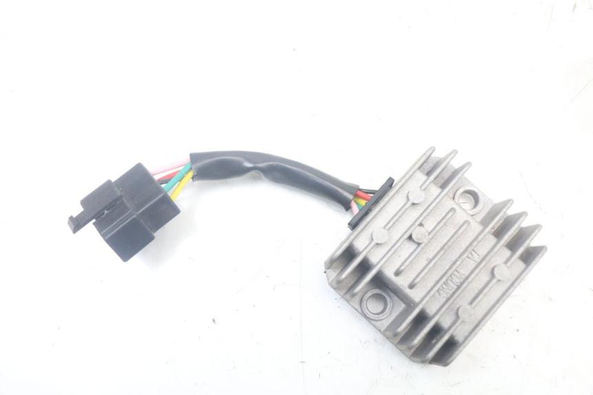 photo de REGULATEUR CHARGE KYMCO AGILITY 4T 50 (2018 - 2022) - Vue principale