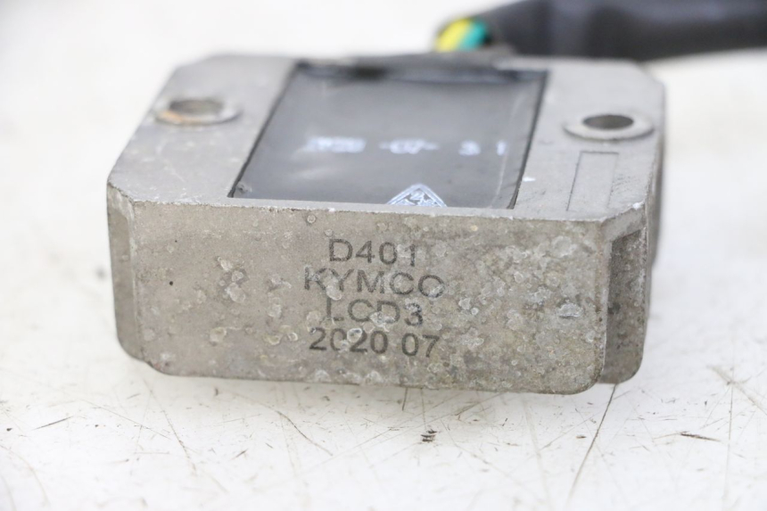 photo de REGULATEUR CHARGE KYMCO AGILITY 4T 50 (2018 - 2022) - Détail de la pièce