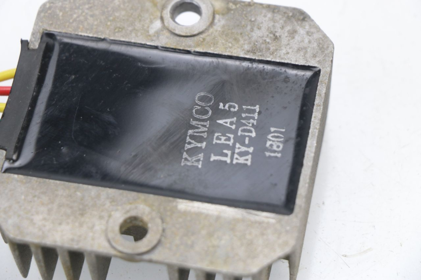 photo de REGULATEUR CHARGE KYMCO AGILITY CITY 16P 125 (2015 - 2021) - Détail de la pièce