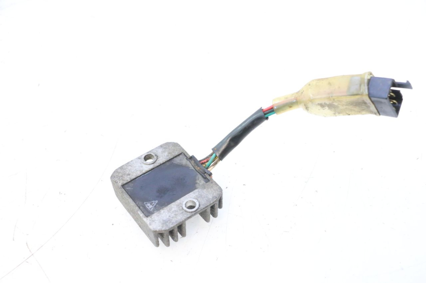 photo de REGULATEUR CHARGE KYMCO AGILITY FR 2T 50 (2012 - 2017) - Zoom état d’usage