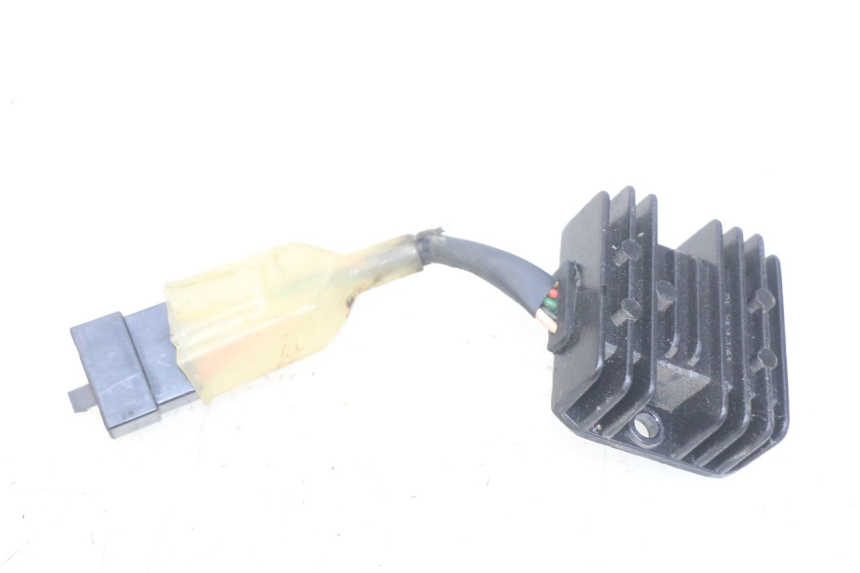 photo de RÉGULATEUR DE CHARGE KYMCO AGILITY RS 4T 50 (2009 - 2013) - Autre angle de vue