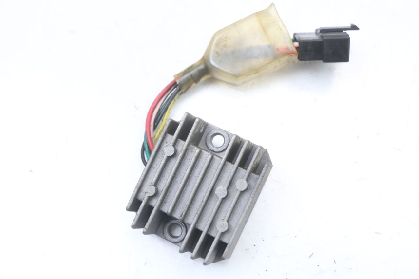 photo de RÉGULATEUR DE CHARGE KYMCO AGILITY RS 4T 50 (2009 - 2013) - Vue principale