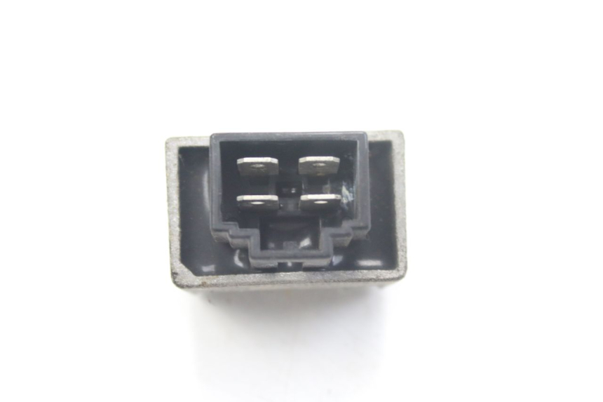 photo de REGULATEUR CHARGE HONDA BALI EX 100 (1996 - 2000) - Autre angle de vue