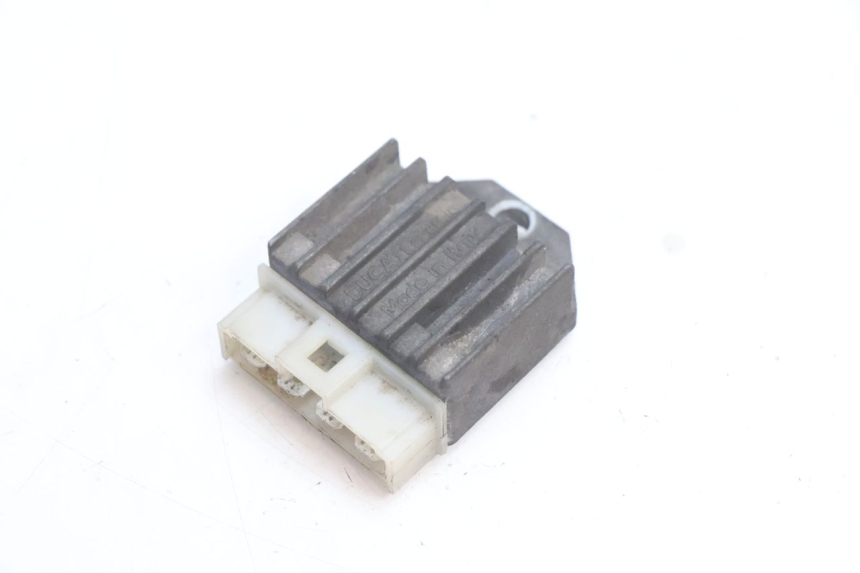 photo de REGULATEUR CHARGE MBK BOOSTER SPIRIT 50 (1996 - 1999) - Vue principale