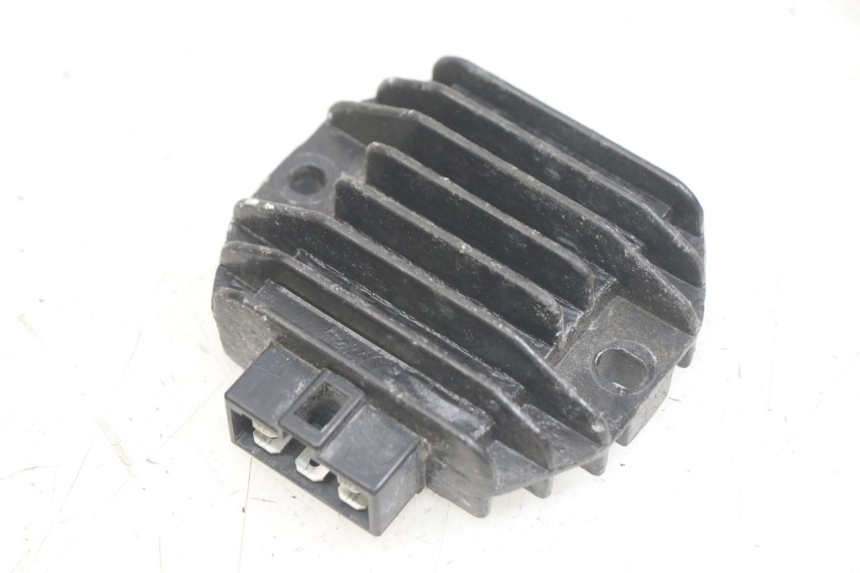 photo de REGULATEUR CHARGE YAMAHA BW'S BWS 125 (2010 - 2013) - Vue principale