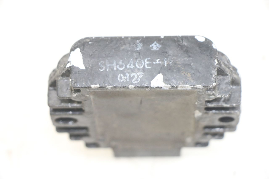 photo de REGULATEUR CHARGE YAMAHA BW'S BWS 125 (2010 - 2013) - Zoom état d’usage