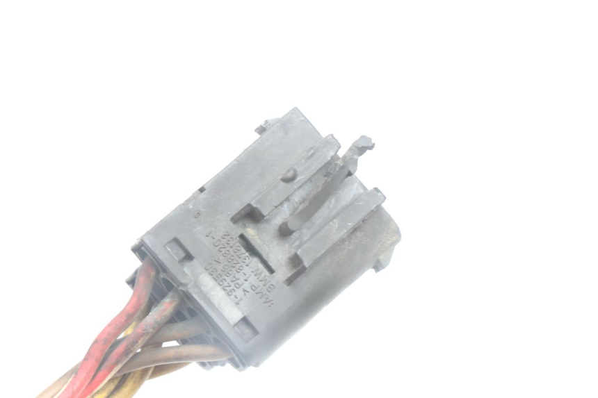 photo de REGULATEUR CHARGE BMW C1 125 (2000 - 2003) - Points de fixation