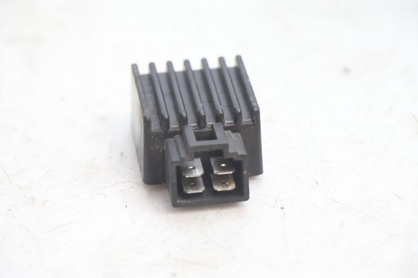 photo de REGULATEUR CHARGE TGB CITY RS 50 (2011 - 2016) - Zoom état d’usage