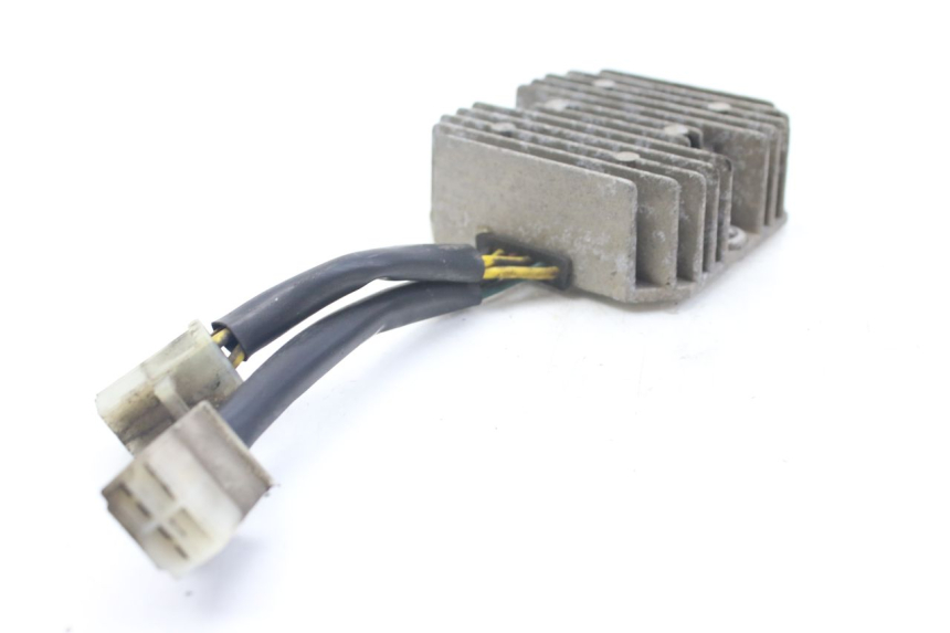 photo de RÉGULATEUR DE CHARGE SYM CITYCOM CITY COM 125 (2009 - 2014) - Zoom état d’usage