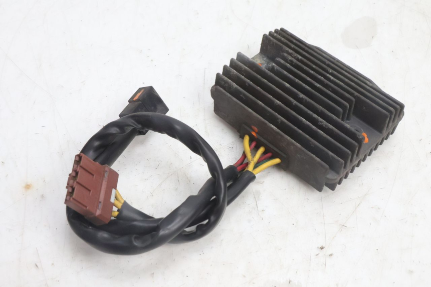photo de RÉGULATEUR DE CHARGE PEUGEOT CITYSTAR 125 (2011 - 2017) - Vue principale