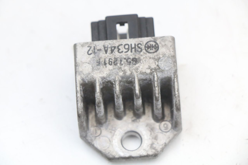 photo de REGULATEUR CHARGE PEUGEOT CITYSTAR 50 (2013 - 2017) - Autre angle de vue