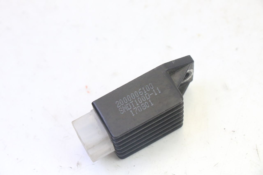 photo de REGULATEUR CHARGE PEUGEOT CITYSTAR 50 (2013 - 2017) - Autre angle de vue