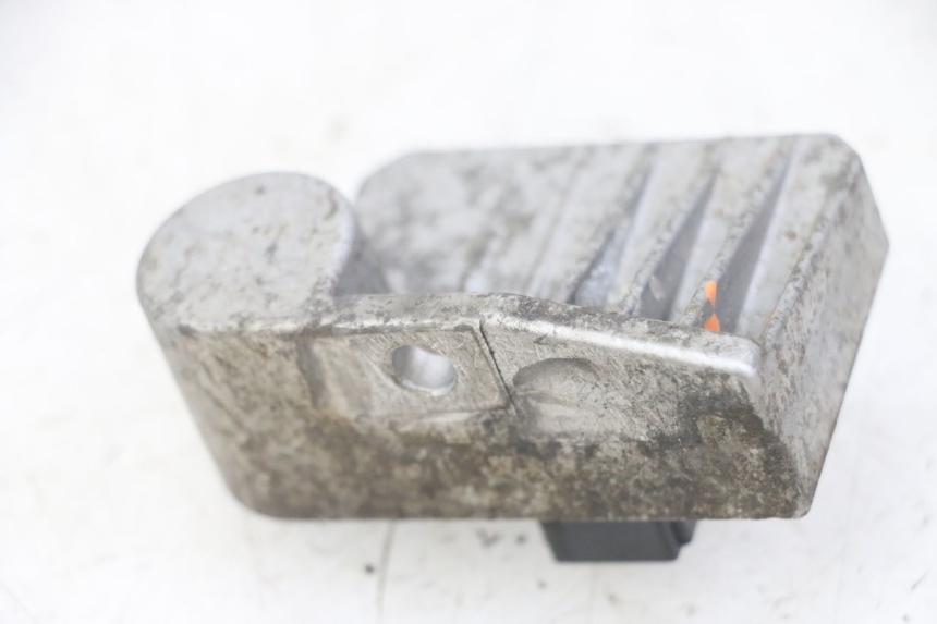 photo de REGULATEUR CHARGE HONDA CRF-F CRF F 110 (2019 - 2022) - Zoom état d’usage