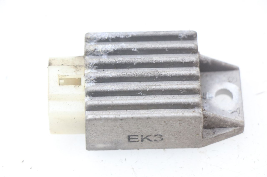 photo de REGULATEUR CHARGE SYM DD 50 (2005 - 2011) - Vue principale