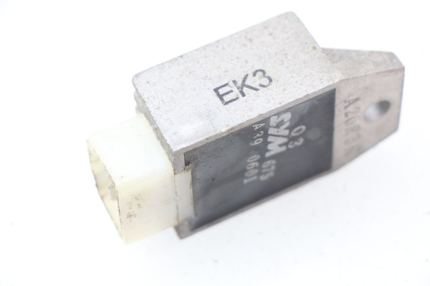 photo de REGULATEUR CHARGE SYM DD 50 (2005 - 2011) - Zoom état d’usage