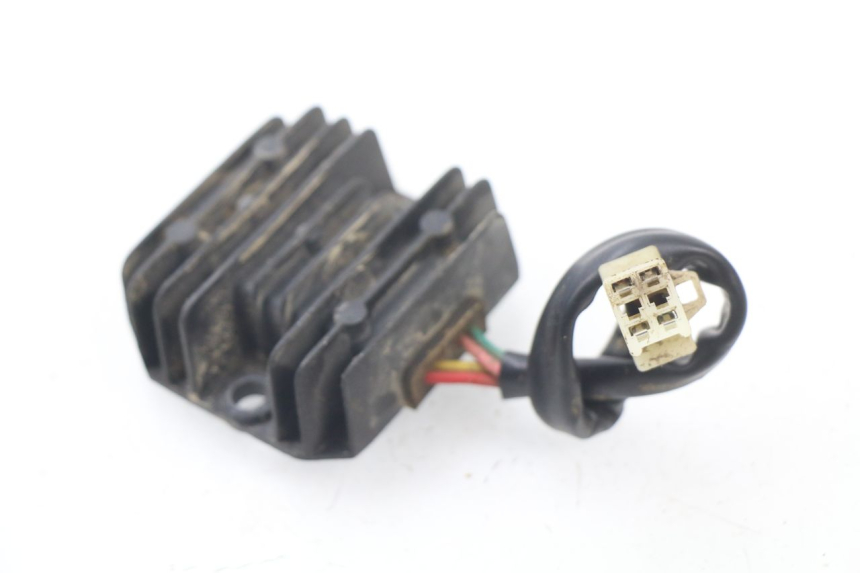 photo de REGULATEUR CHARGE LIFAN DIRT SKUD 200 - Zoom état d’usage