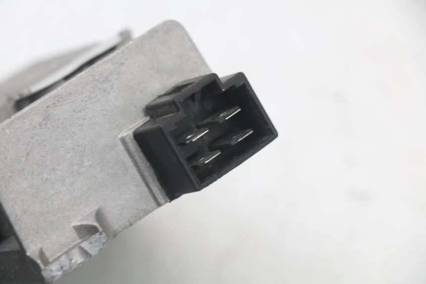 photo de REGULATEUR CHARGE WAYSCRAL E-START 1 (2018 - 2022) - Zoom état d’usage