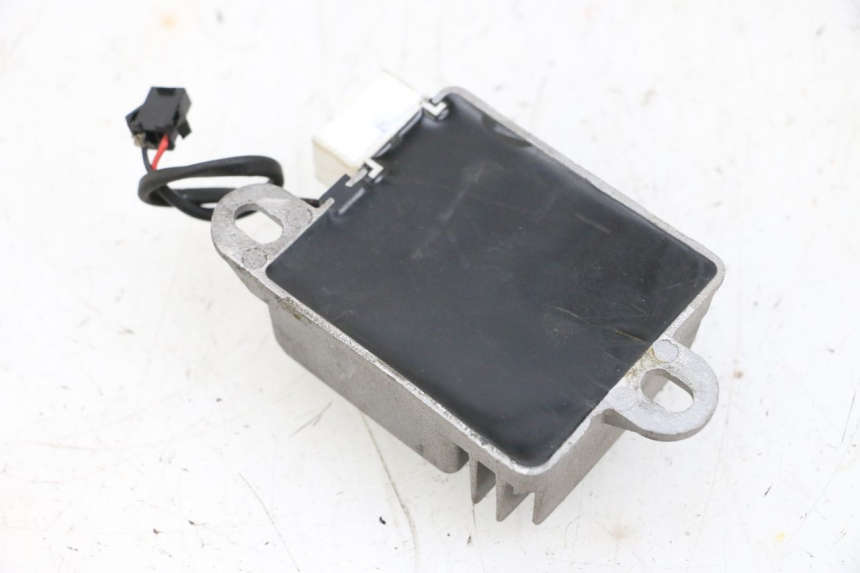 photo de REGULATEUR CHARGE SEGWAY NINEBOT E125S 1 (2022 - 2026) - Autre angle de vue