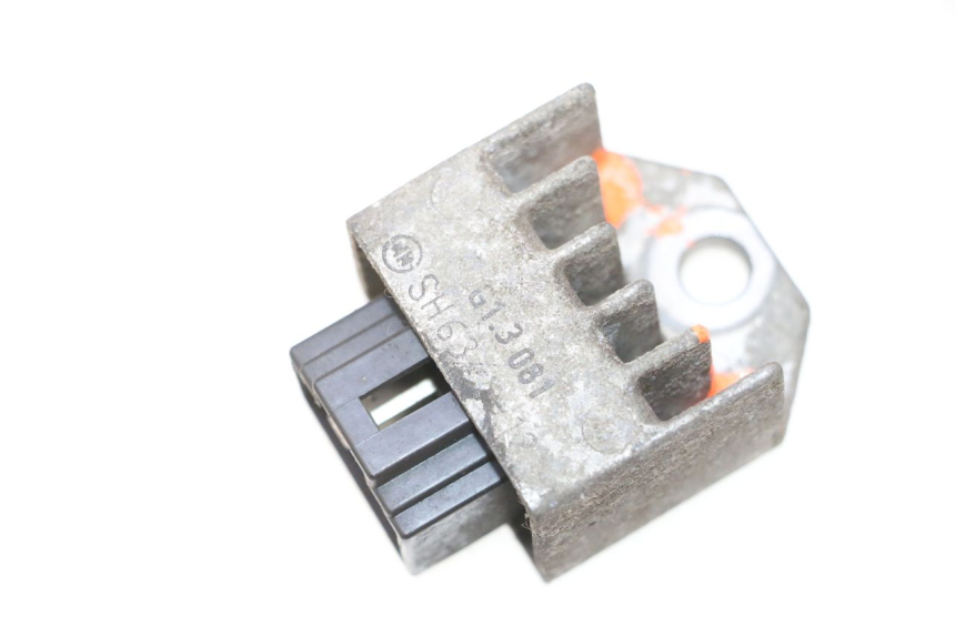 photo de RÉGULATEUR DE CHARGE PEUGEOT ELYSTAR 50 (2002 - 2014) - Vue principale