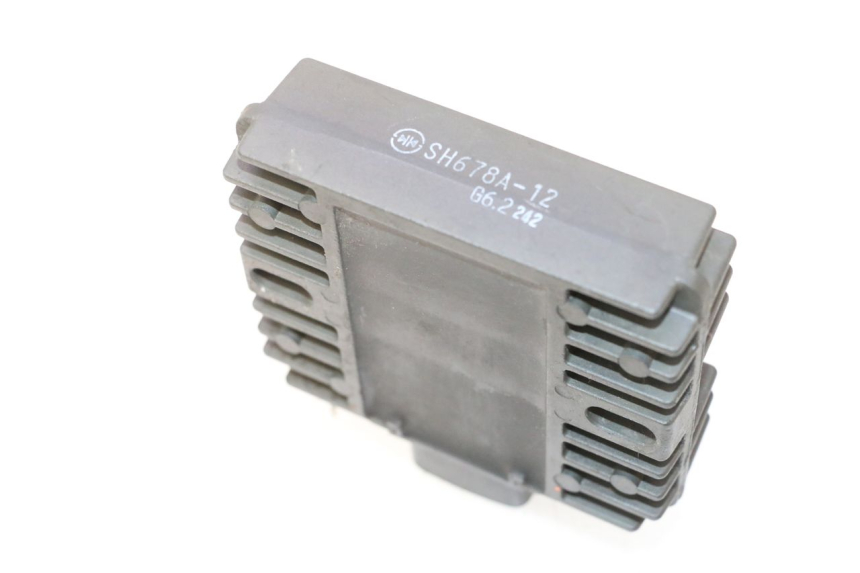 photo de REGULATEUR CHARGE KAWASAKI ER-6 ER6 N 650 (2005 - 2009) - Zoom état d’usage
