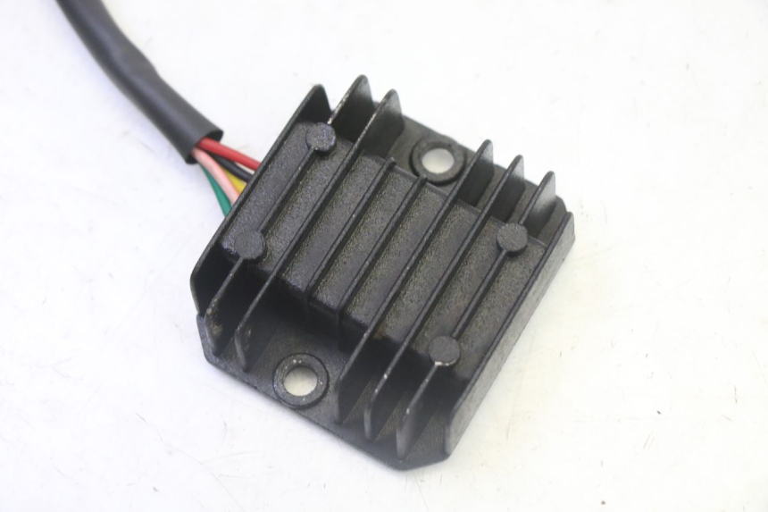 photo de REGULATEUR CHARGE STAHO FH 50 (2018 - 2019) - Détail de la pièce