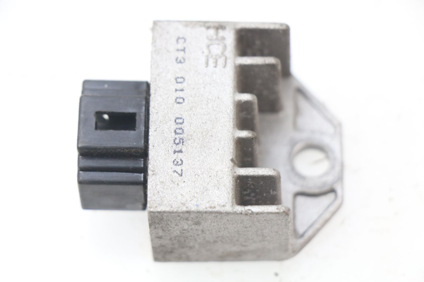 photo de REGULATEUR CHARGE SYM FIDDLE 2 50 (2008 - 2013) - Vue principale