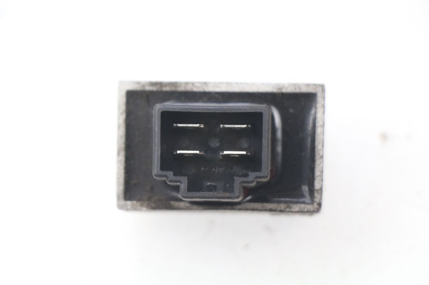 photo de REGULATEUR CHARGE SYM FIDDLE 2 50 (2008 - 2013) - Zoom état d’usage