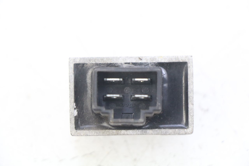 photo de REGULATEUR CHARGE SYM FIDDLE 2 50 (2008 - 2013) - Zoom état d’usage