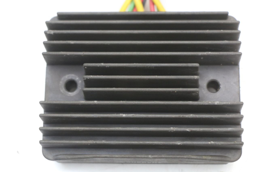 photo de REGULATEUR CHARGE HONDA FJS SILVER WING SILVERWING 400 (2005 - 2008) - Détail de la pièce