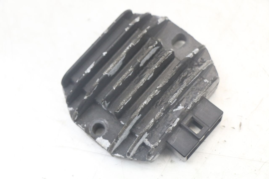 photo de REGULATEUR CHARGE MBK FLAME X 125 (2007 - 2016) - Détail de la pièce